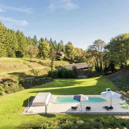 Luxury With Pool On The Edge Of Montignac-Lascaux